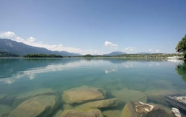 Haus Panorama * Drobollach am Faakersee